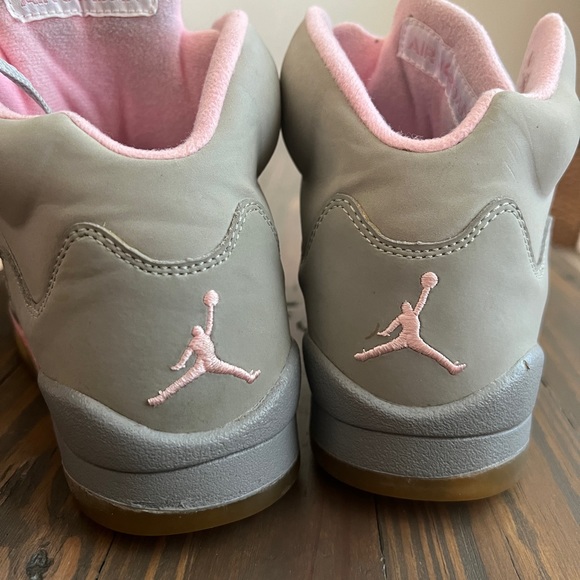 Jordan pink and grey retro 5’s - Picture 8 of 12
